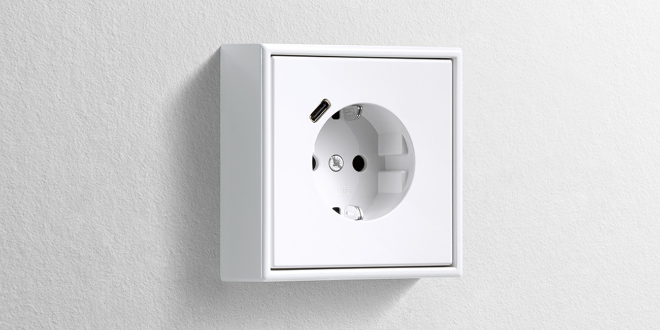 Erweiterter Anschlussraum für die Nachrüstung bei Elektro Schmitt GmbH in Theres