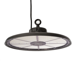 Hallen&shy;strahler bei Elektro Schmitt GmbH in Theres